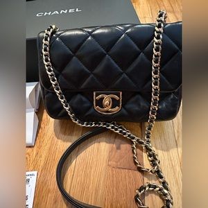 CHANEL Mini Flap bag in gold
